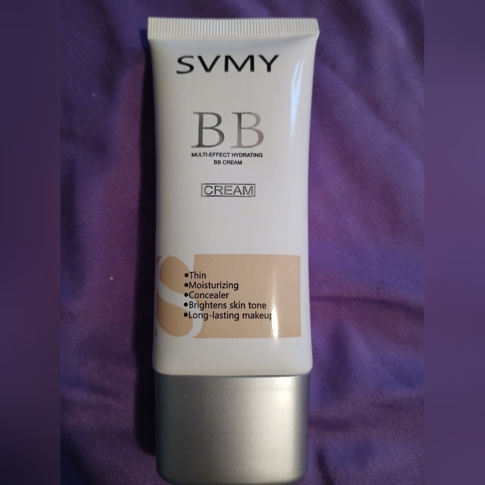 Multi-effect hydrating BB cream